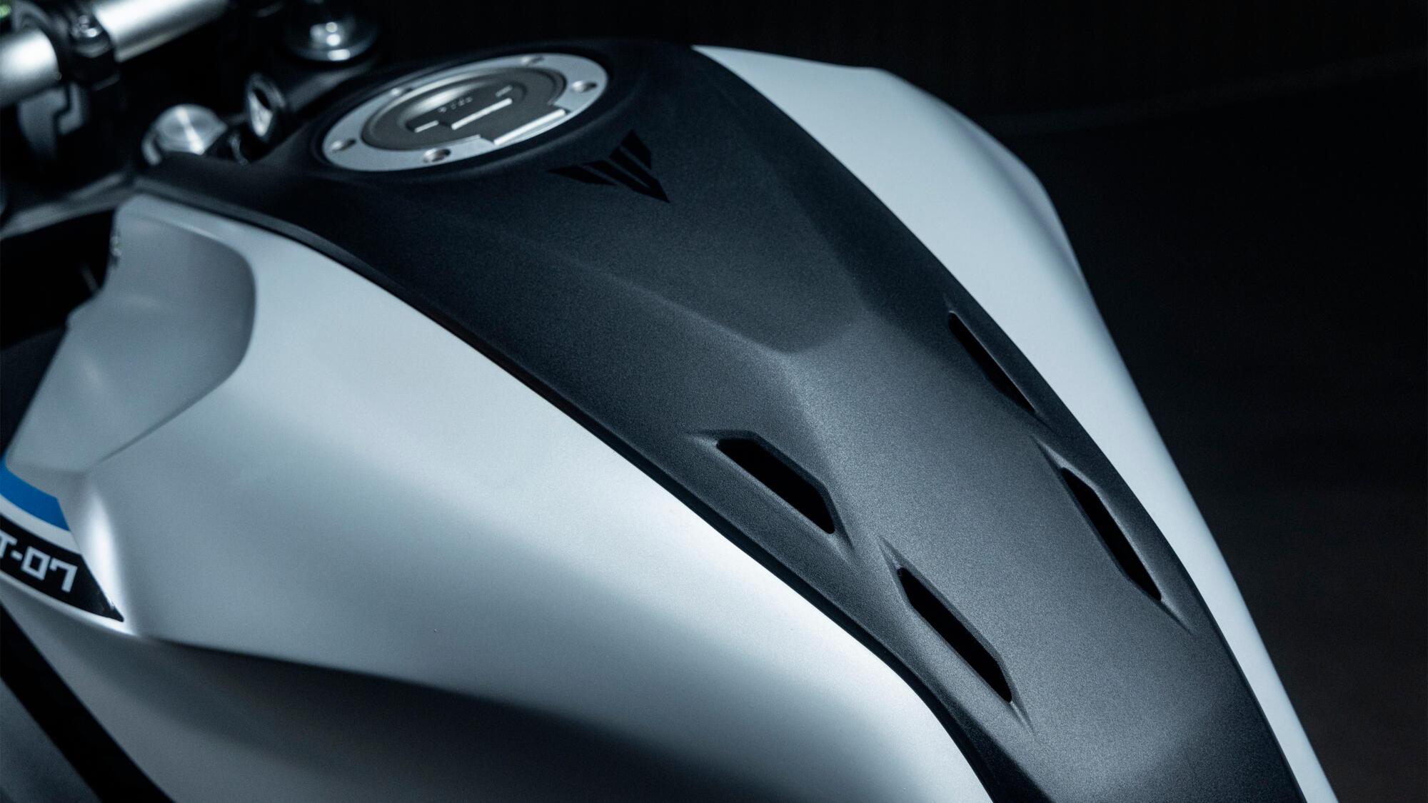 YAMAHAMT-07-id20056_6